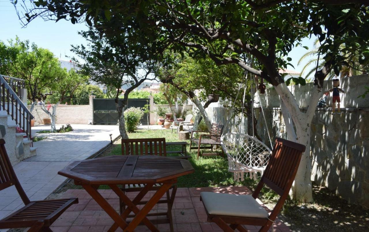 Central House With Quiet Garden Kissamos Bagian luar foto
